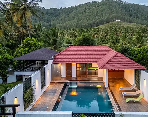 Senaro Luxury Farm in Anaikatti with private pool, plantation views and spacious family accommodation by Xplore Indo.