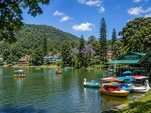 Yercaud Lake boating and tourist attraction
