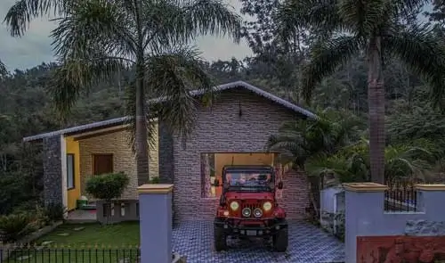 Trekking experience near Rain Rock Villa in Yercaud